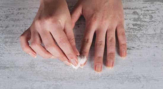 10 Best: Nail Care Tips in Hindi | नाखूनों की देखभाल के लिए टिप्स | नेल  केयर डेफिनिशन | Nails kaise badhaye, How to take care of Nails