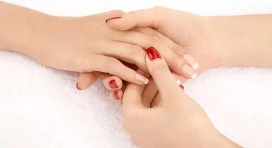 How to take care of Nails - नाखूनों की देखभाल कैसे करें