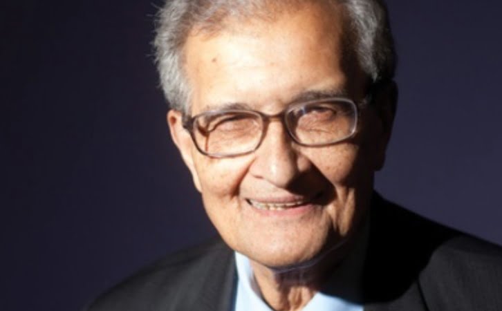 Amartya Sen Essay in Hindi