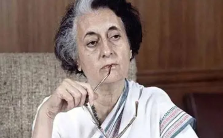 Indira Gandhi Essay in Hindi